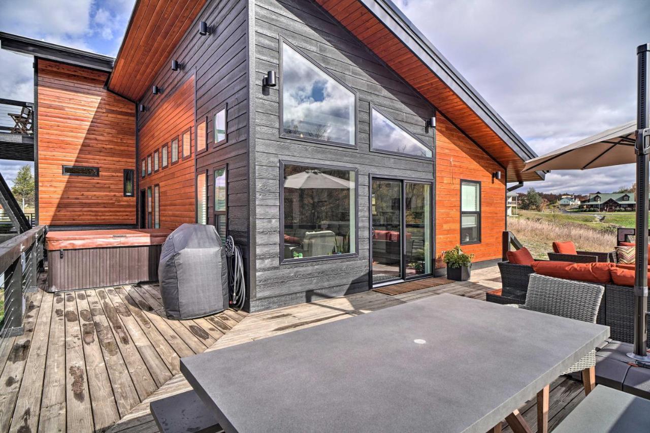 Spacious Sevierville Home With Hot Tub! Exterior foto